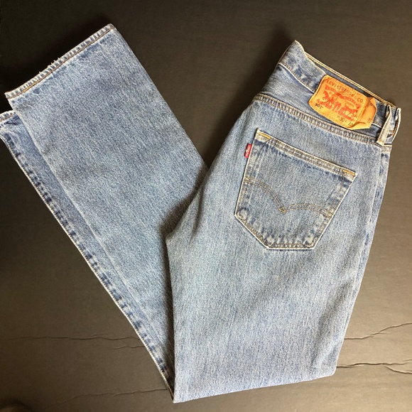 Levi's Other - Levi's Men's Button Fly 501 Jeans 30x32